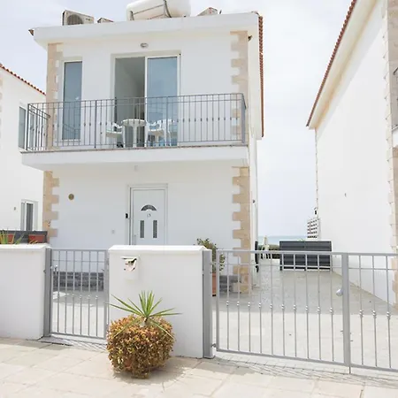 You Will Love This Luxury 3 Bedroom Holiday In Sotira With Private Pool Sotira 1337 איה נאפה